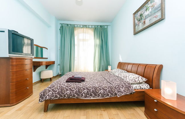 Apartments Kreshchatik 27-28 - Photo 2