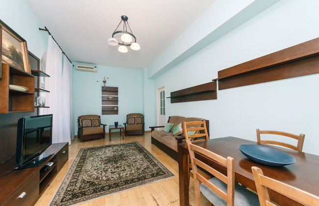 Apartments Kreshchatik 27-28 - Photo 11