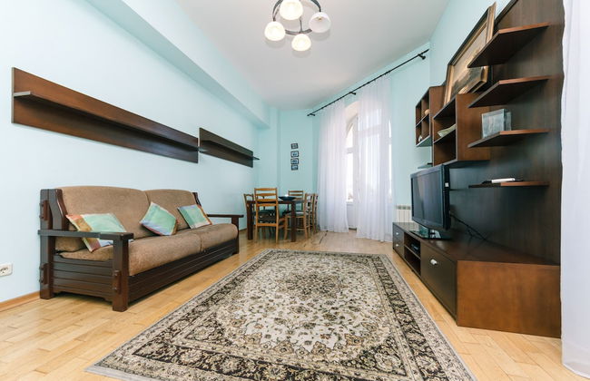 Apartments Kreshchatik 27-28 - Photo 13