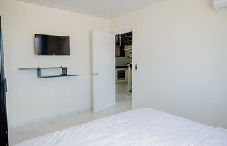 Photo 2 - Huge 4-bedroom Apartment 2 km From Eagle Beach