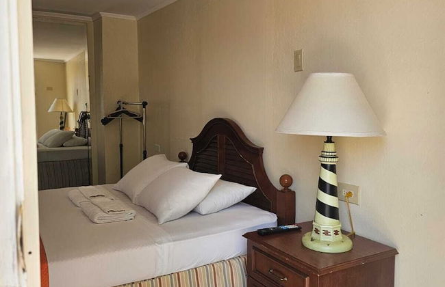 Maria Mulata Apartments - Photo 16