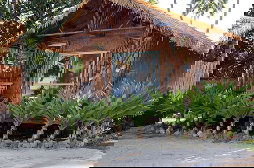 Photo 16 - Magic Reef Bungalows