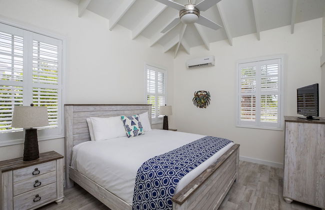 Villas of Elephant Walk, TCI - Photo 3