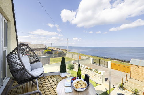 Photo 49 - Altido Aurora House - 4 Bed With Hot Tub And Sea View