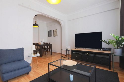 Photo 6 - Stylish and Convenient Apartment in Sisli
