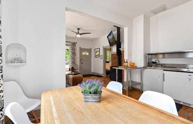 Lola House! Cozy Comfort, Prime Old Town Location - Foto 6