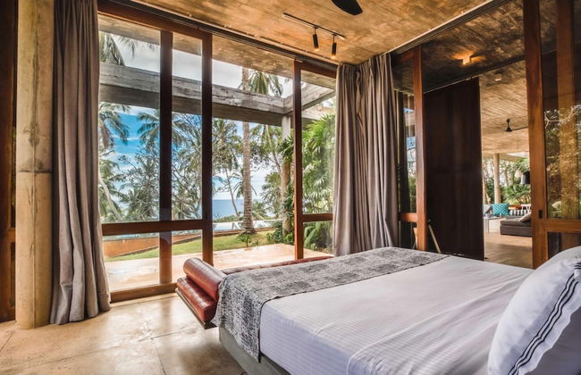 Sustainably Designed Villa Overlooking Indian Ocean - Foto 9