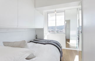 Photo 3 - Modern, Chic Penthouse With Mountain, City Sea Views