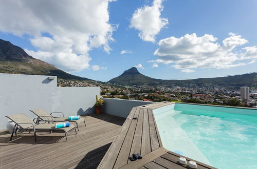 Photo 16 - Modern, Chic Penthouse With Mountain, City Sea Views