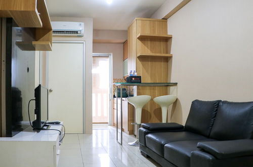 Photo 1 - Cozy Living And Tidy 2Br Green Bay Pluit Apartment