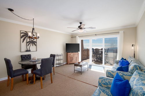 Photo 6 - Directly On The Beach! First Floor Sundeck! Near Pier Park! Sleeps 6