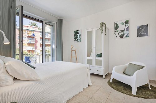Photo 7 - Shelley Apartments by Wonderful Italy - Tree