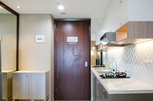 Photo 8 - Nice And Relax 1Br At Grand Sungkono Lagoon Apartment