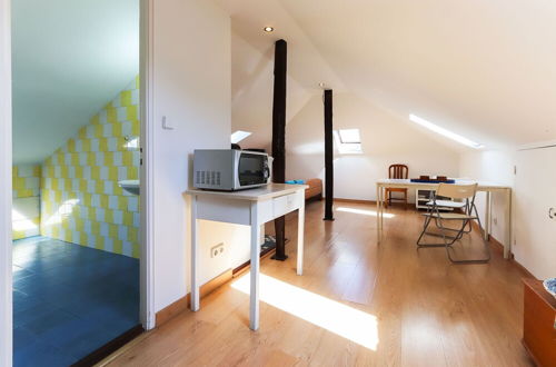 Photo 7 - Sunny Attict Loft by Homing