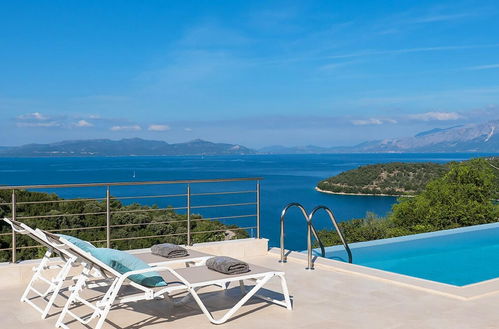 Photo 12 - Casa di Maura - 3 Bedroom Contemporary House With Stunning sea Views