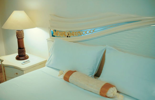 V Royal Luxury Villas - Foto 39