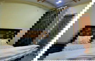 Photo 2 - Mehmaan Khana Apartment