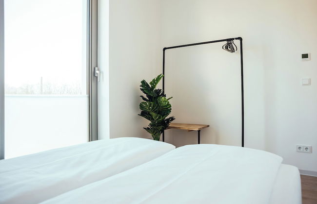 The Rix Studios & Suites - Photo 19