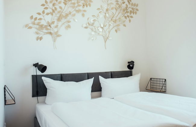The Rix Studios & Suites - Photo 15