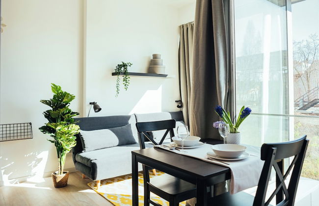 The Rix Studios & Suites - Photo 8