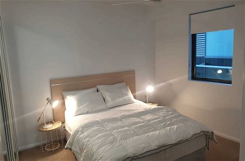 Foto 1 - Open 1 Bedroom Apartment in Brisbane City
