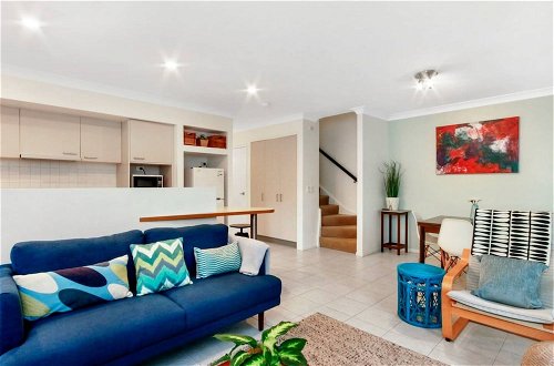 Photo 12 - Spacious Inner South Townhouse Apartment Near to the CBD