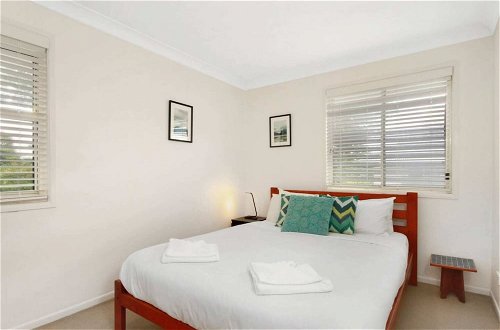 Photo 2 - Spacious Inner South Townhouse Apartment Near to the CBD