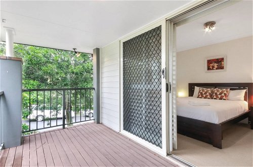Photo 15 - Spacious Inner South Townhouse Apartment Near to the CBD