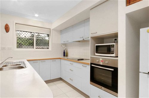 Photo 3 - Spacious Inner South Townhouse Apartment Near to the CBD