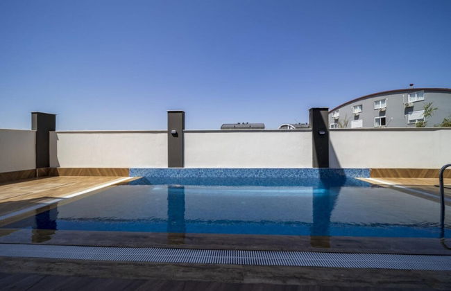 Charming Apartment With Pool in Muratpasa Antalya - Photo 12