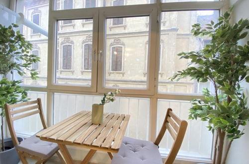 Photo 2 - Charming and Central Flat With Balcony in Beyoglu