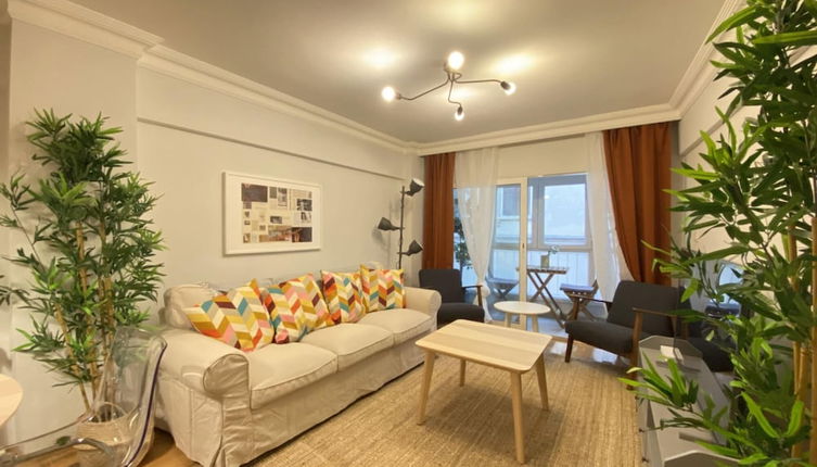 Photo 1 - Charming and Central Flat With Balcony in Beyoglu