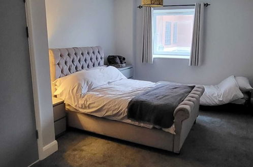 Foto 6 - Stunning 3-bed Apartment in Heart of Cardiff Bay