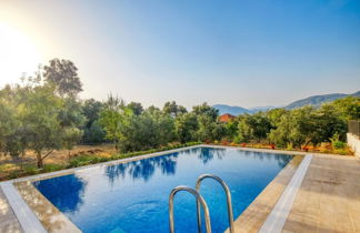 Foto 2 - Charming House With Nature View in Fethiye