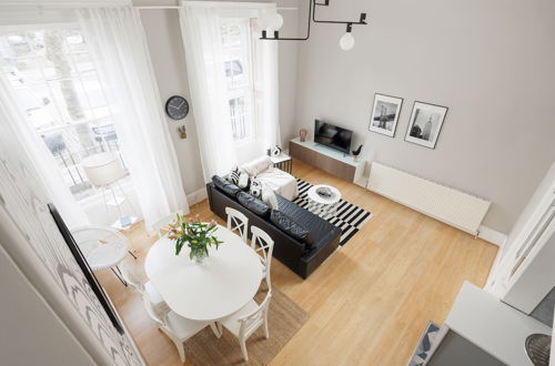 Foto 5 - Stunning Arty Apartment & mezzanine