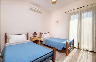 Photo 3 - Superior 2-brm Villa, Ideal Locale,300m From Beach