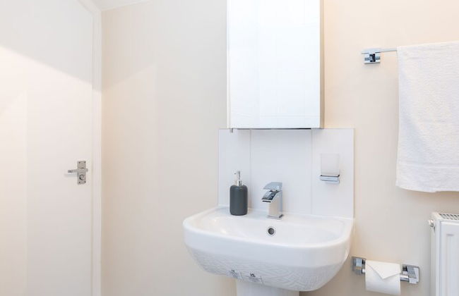 1bd Apt for 2-4. New Decor & Furnishings - Foto 16