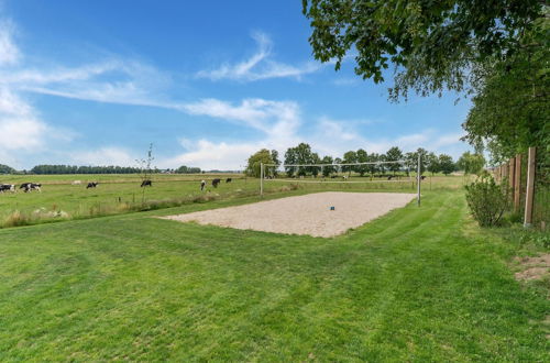 Photo 36 - Farmhouse in the Achterhoek With hot tub and Beach Volleyball