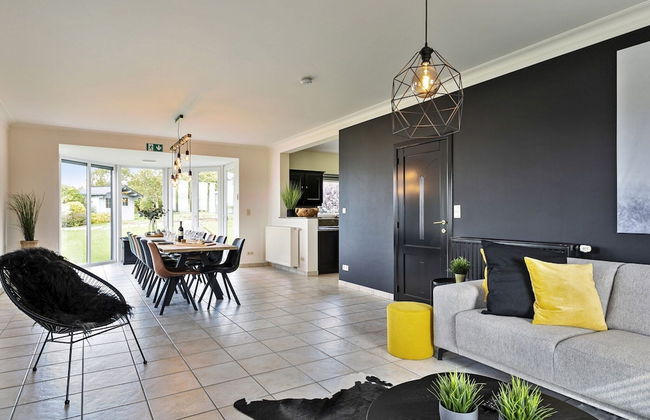 Pleasant Holiday Home With Recreation Room - Foto 32