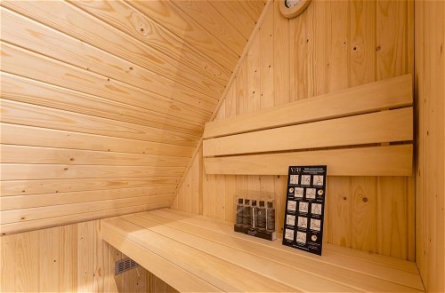 Photo 29 - Spacious Holiday Home With Sauna