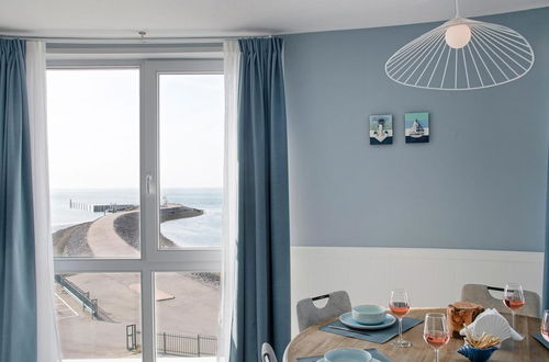 Photo 20 - Stylish Apartment With sea View