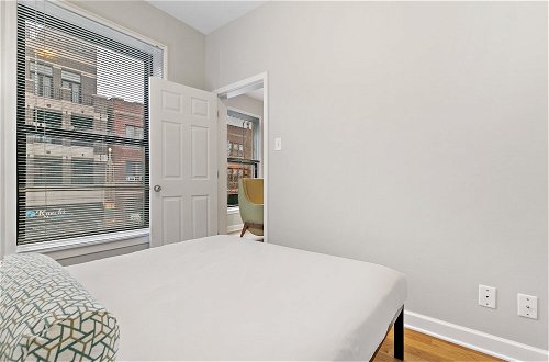 Foto 1 - 2BR Furnished Apartment in Boystown