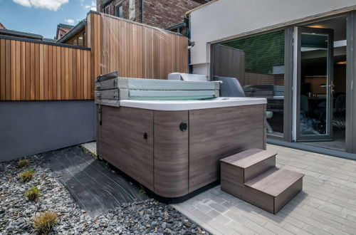 Photo 19 - Modern Holiday Home in Marchin With a Jacuzzi
