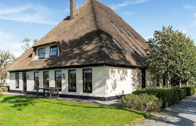 Spacious Holiday Home De Pauwenhof - Foto 1