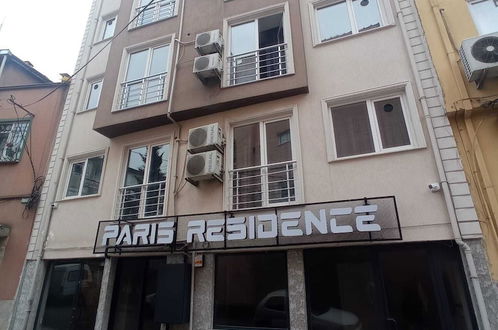 Photo 1 - Paris Residence