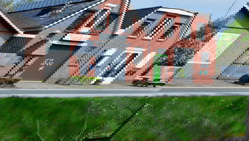 Primary image