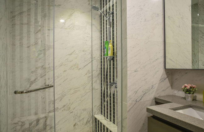 Eaton KLCC Suites By Elite - Photo 16