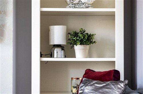 Photo 6 - 1-bedroom Modern Flat in Maida Vale