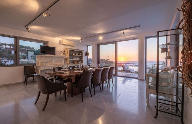 Icarus Luxury Beachfront Villa - Foto 16