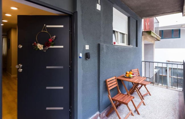 Cultural Haven Central Two Bedroom Apartment in Zadar With City Views - Foto 19